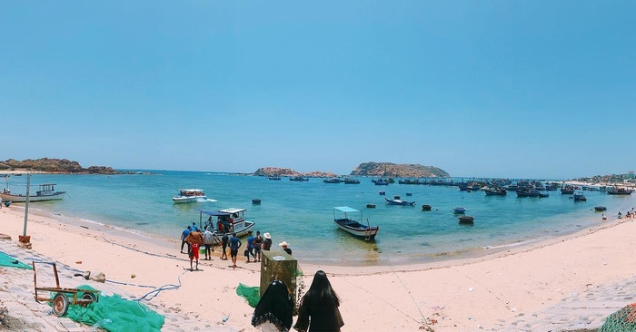 "Thả hồn" trước vẻ đẹp hoang sơ nhất tại hòn đảo "thiên đường" ở Bình Định: Hòn Khô