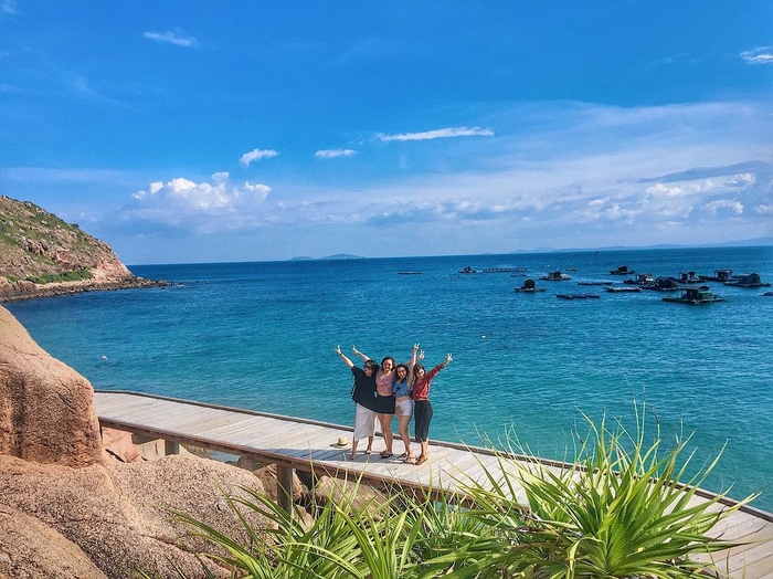 "Thả hồn" trước vẻ đẹp hoang sơ nhất tại hòn đảo "thiên đường" ở Bình Định: Hòn Khô