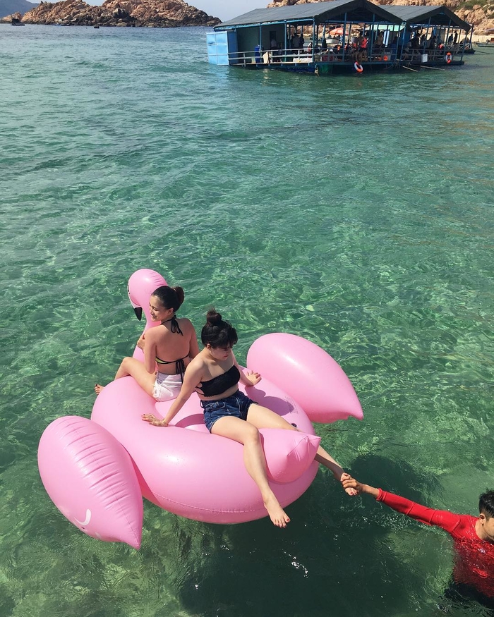 "Thả hồn" trước vẻ đẹp hoang sơ nhất tại hòn đảo "thiên đường" ở Bình Định: Hòn Khô