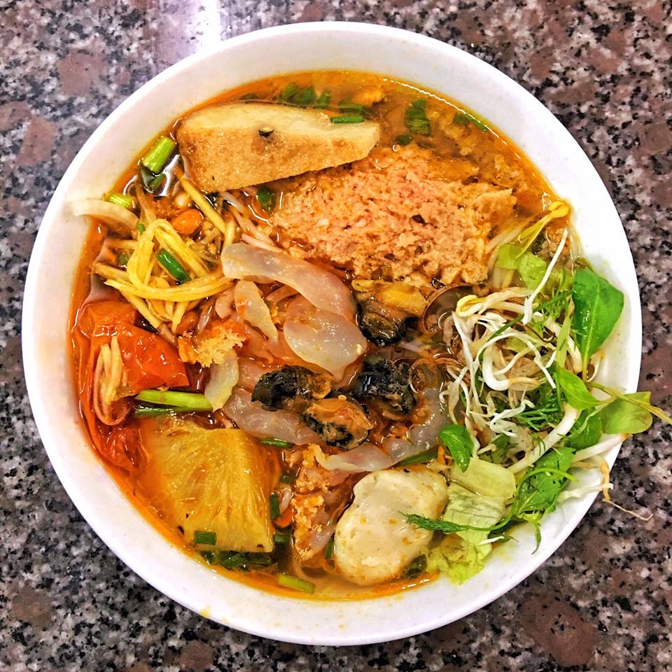 Du lịch Quy Nhơn 2 ngày 1 đêm cùng bạn thân